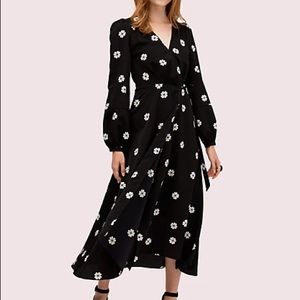 EUC Sz 16 Kate Spade Clover Toss Wrap dress black with white flowers.